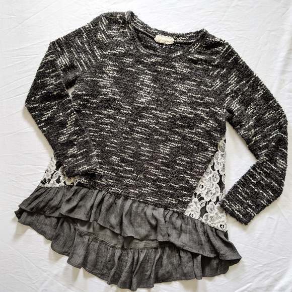 Anthropologie Sweaters - A'reve Anthropologie gray lace side sweater